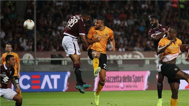 狼队主场打平诺维奇,保持不败纪录 狼队主场打平诺维奇,保持不败纪录