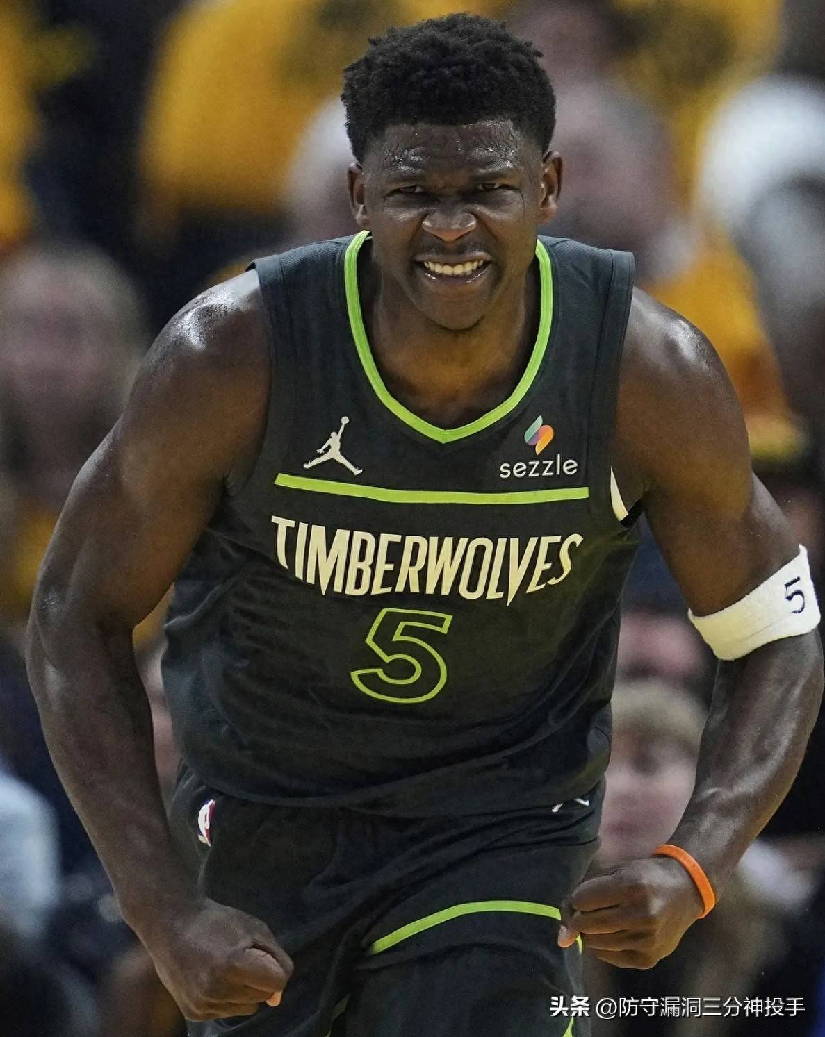 关于火箭主场惊险击败森林狼,约翰逊全场最佳表现保卫主场的信息 关于火箭主场惊险击败森林狼,约翰逊全场最佳表现保卫主场的信息