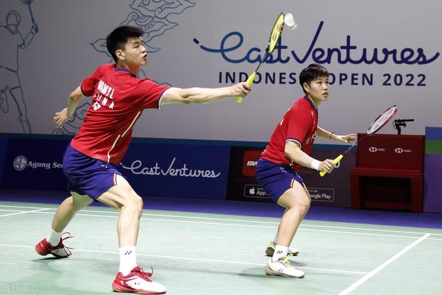 AYX官方直播-关于印尼队险胜日本队，黄鸭组合带队取胜的信息