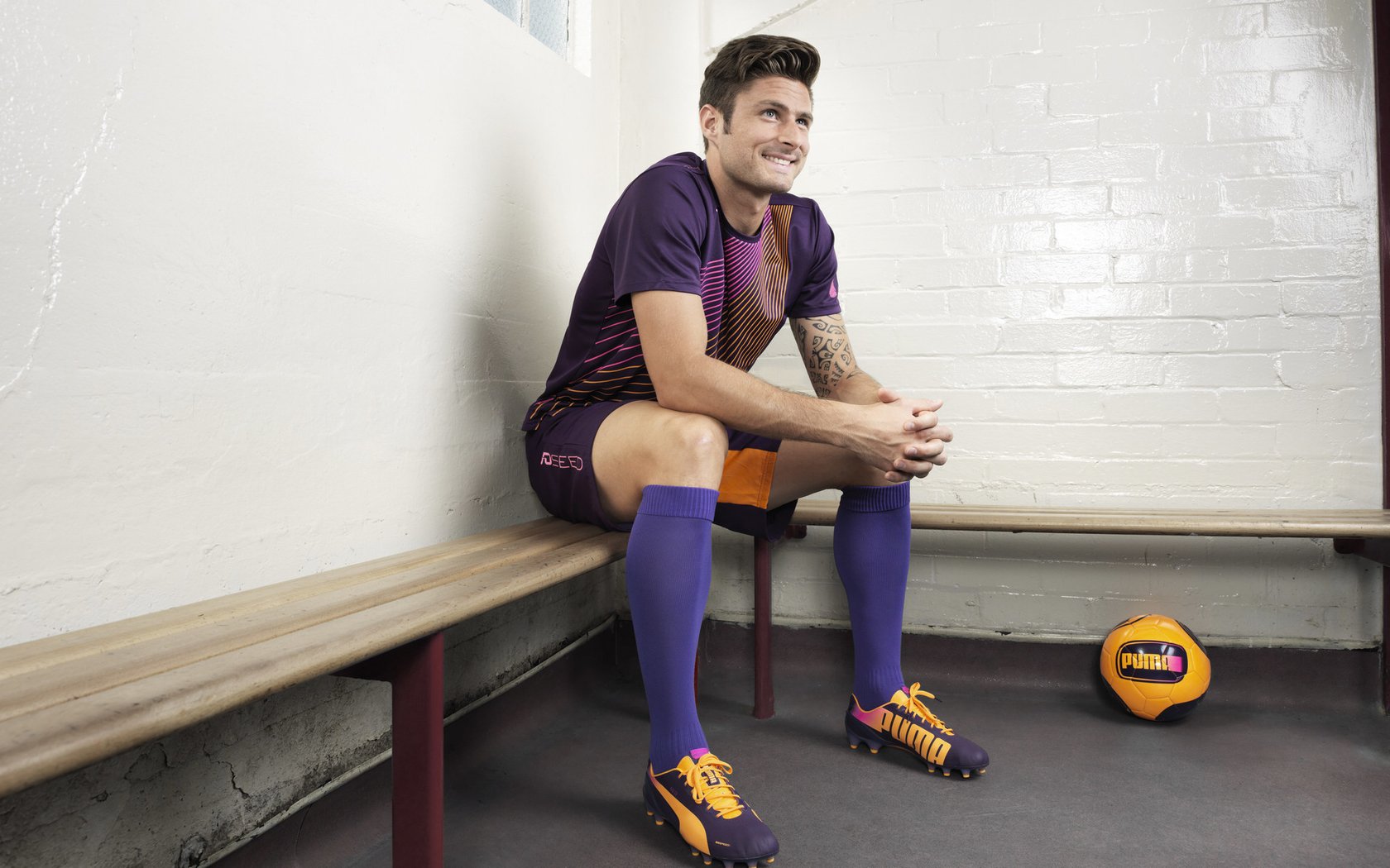 恩佐爆发点燃战火，拜仁生死战突尼斯启示录